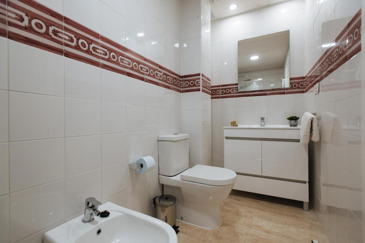 Triana Home - Free Parking Севилья Экстерьер фото
